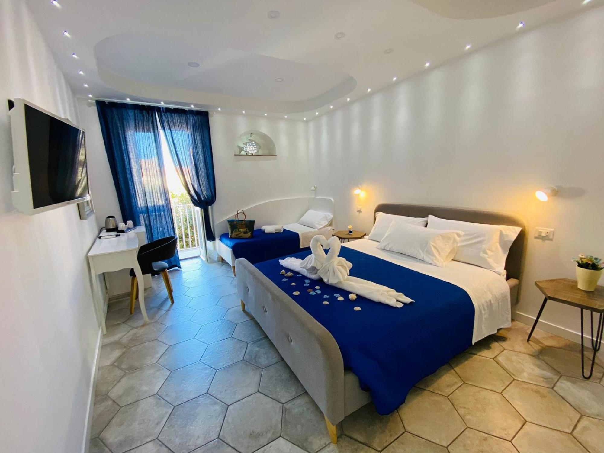 Fior Dei Carmeliti Centre Hotel โตรเปอา ภายนอก รูปภาพ